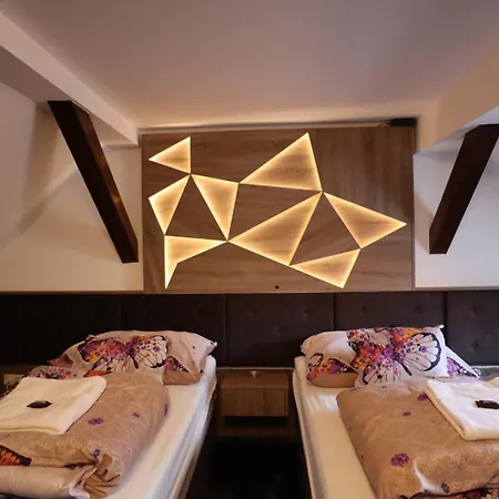 Franko Tanya Vendeghaz Сasa de vacaciones