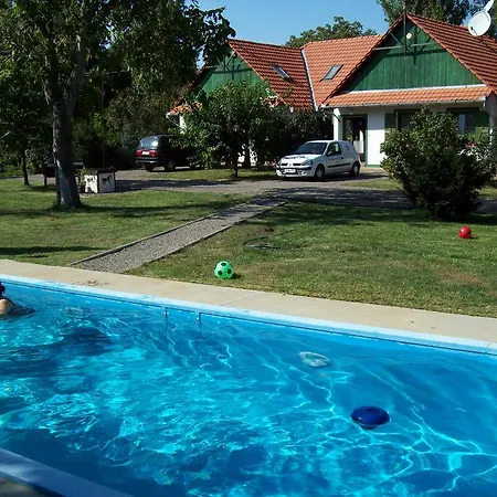 Franko Tanya Vendeghaz Szarvas